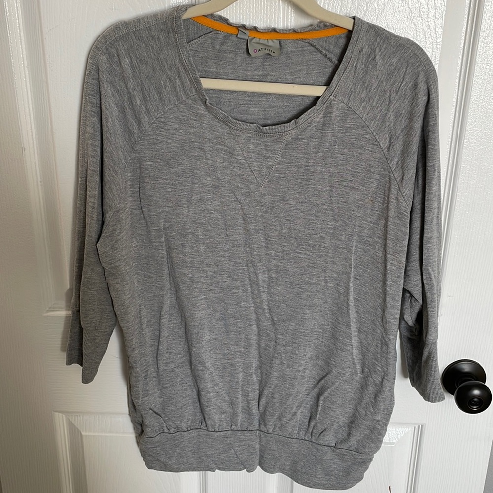 Athleta hugging sweater top, 3/4 sleeve